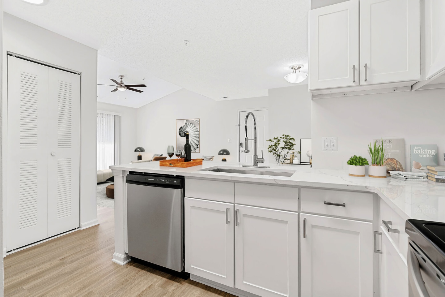 Sailpointe at Lake Norman Apartment Homes Image 34