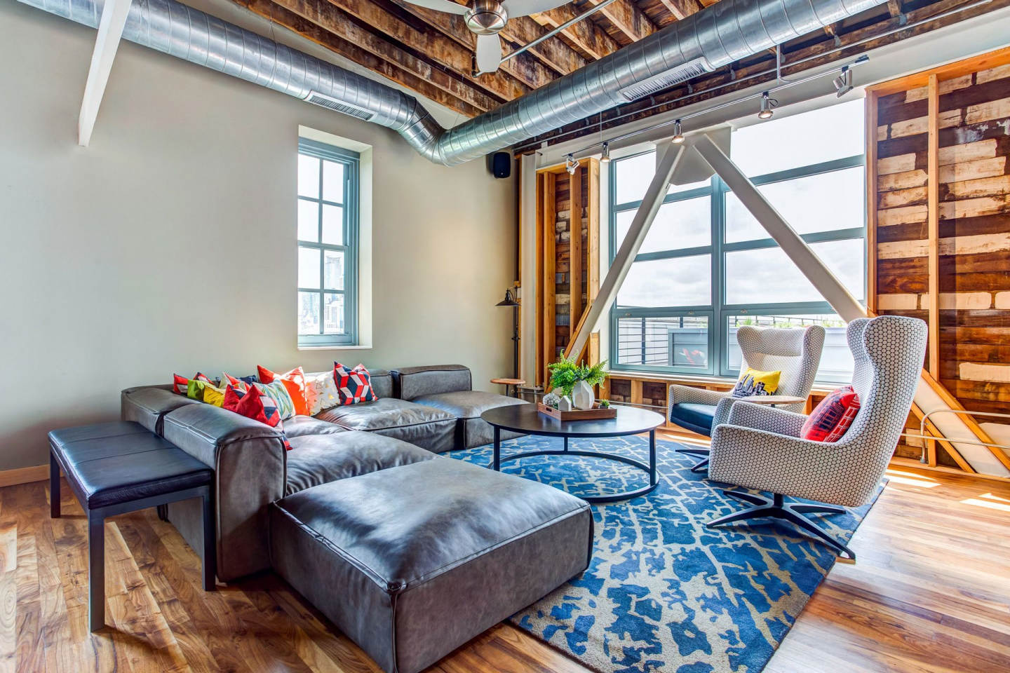 A-Mill Artist Lofts Image 28