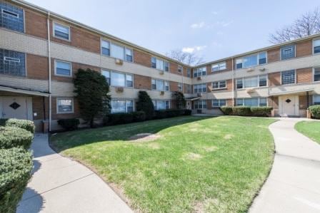 7901 S Paxton Image 2