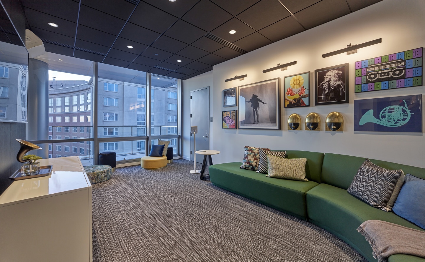 Premiere Residences Image 26