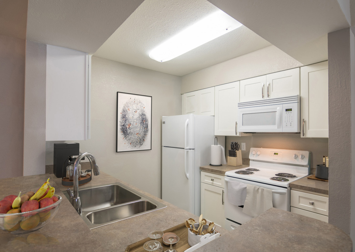 Parkwood Apartment Homes Image 15