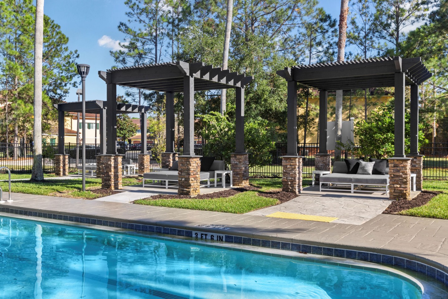The Drake at Deerwood Image 17