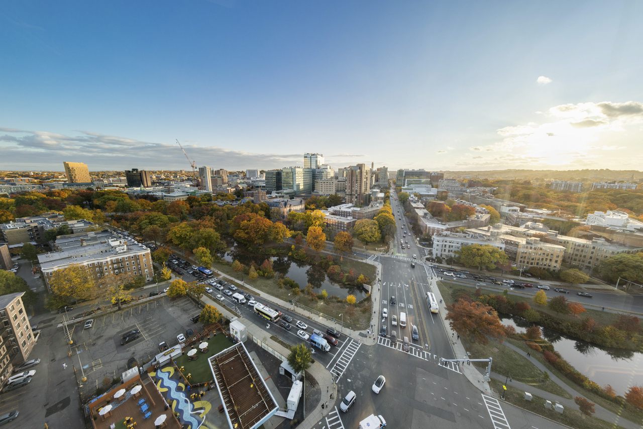 Pierce Boston Image 46