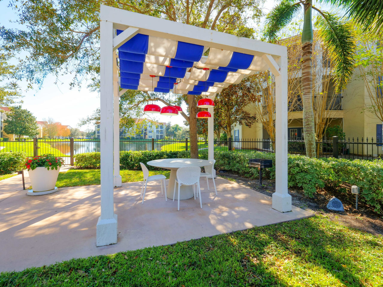 Saratoga Place Image 19