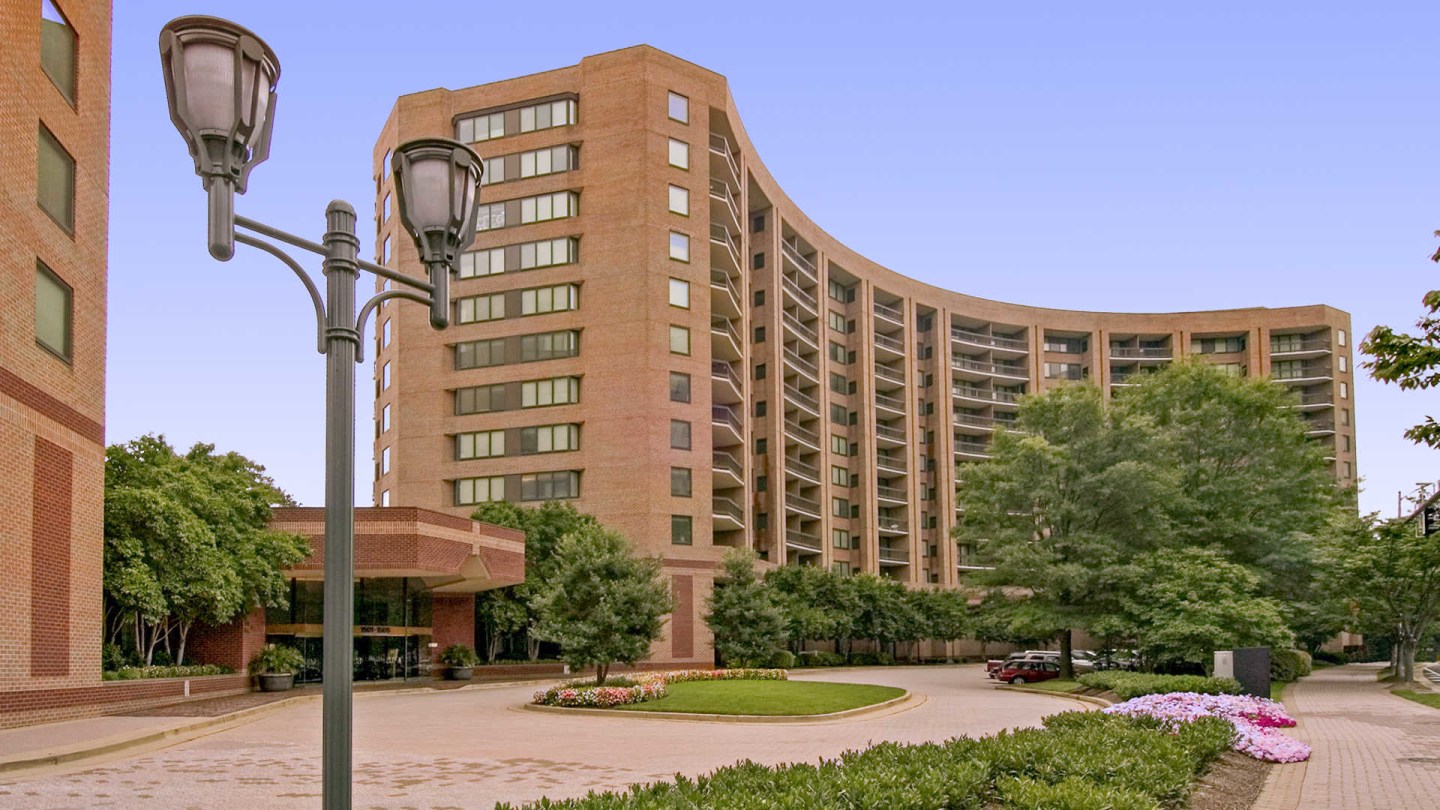 Water Park Towers Image 2