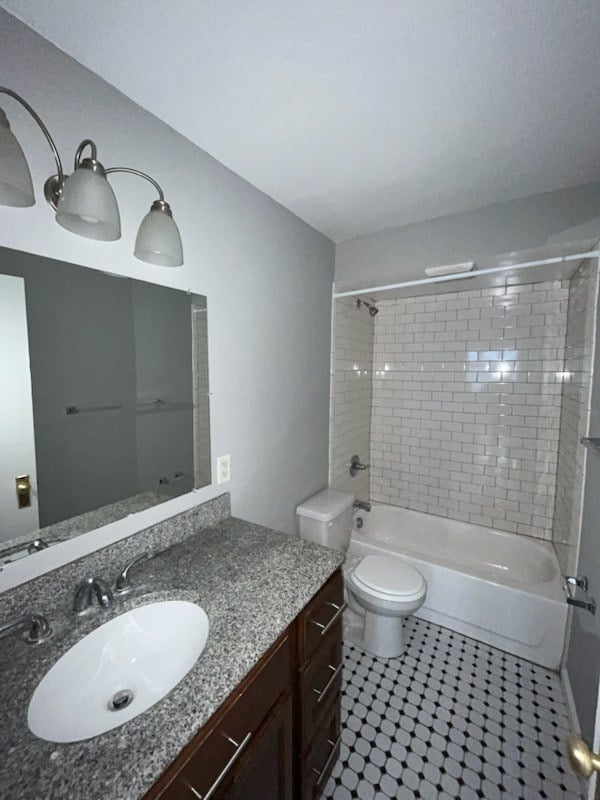 Apartments at 400 Elmwood Image 13