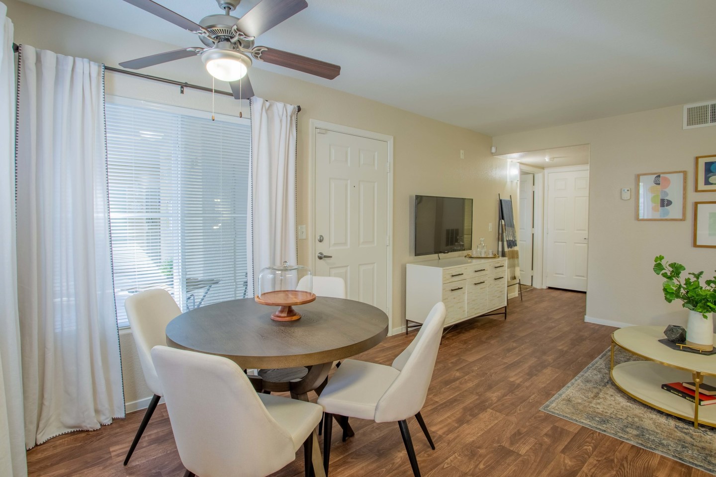 Destinations Spring Valley Age 55+ Apartment Homes Image 6