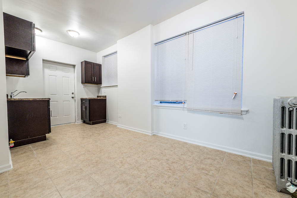 418 S Laramie Image 2