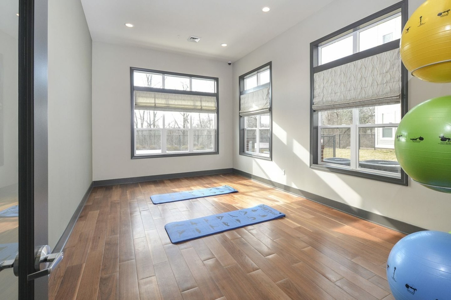 Westside Apartments and Shopping Image 12