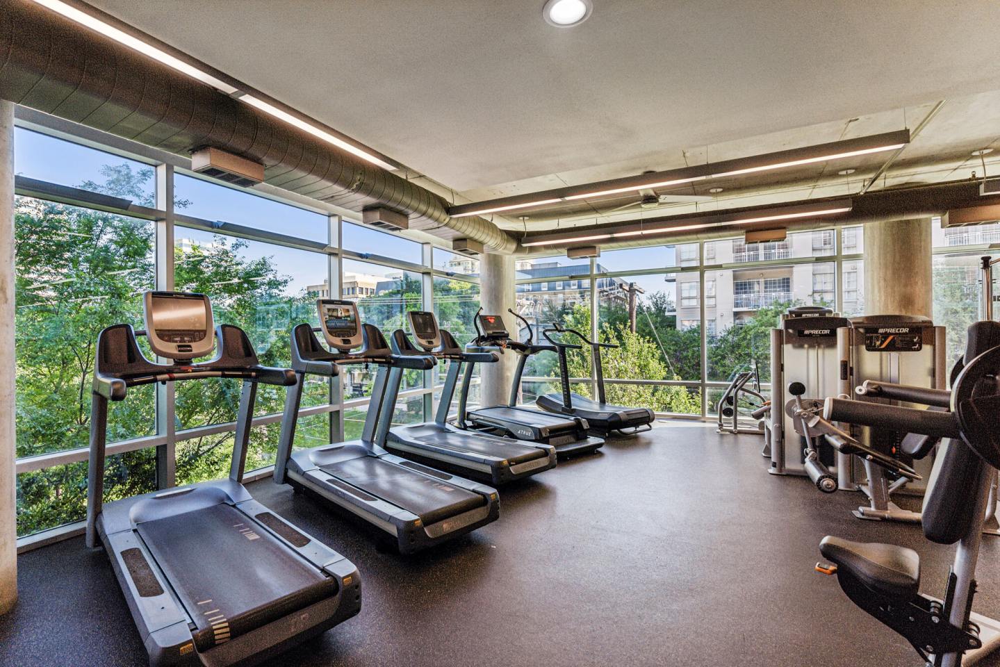 Gallery at Turtle Creek Image 33