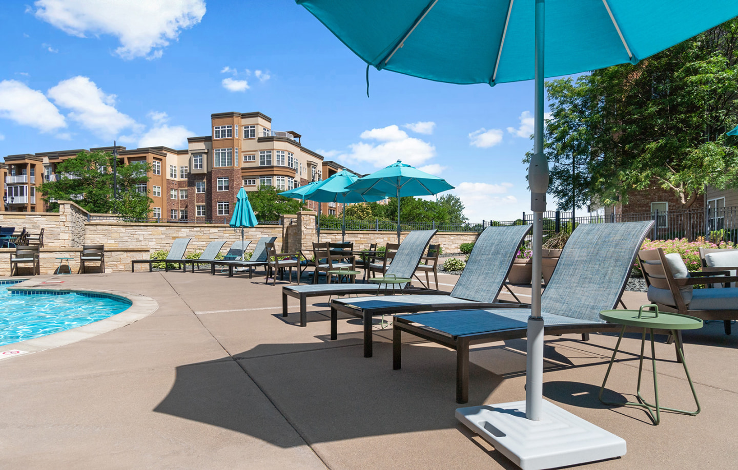 The Landings at Silver Lake Village Image 21