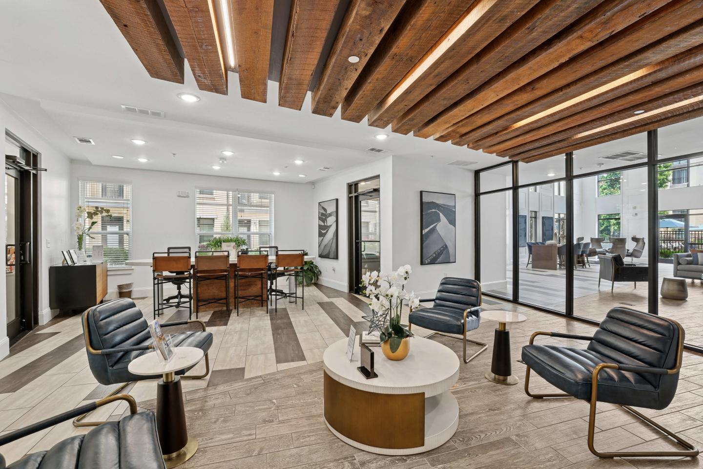 Bell Buckhead West Image 9
