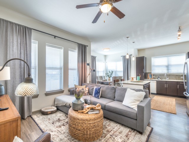 Overture Highlands - 55+ Apartment Homes Image 33