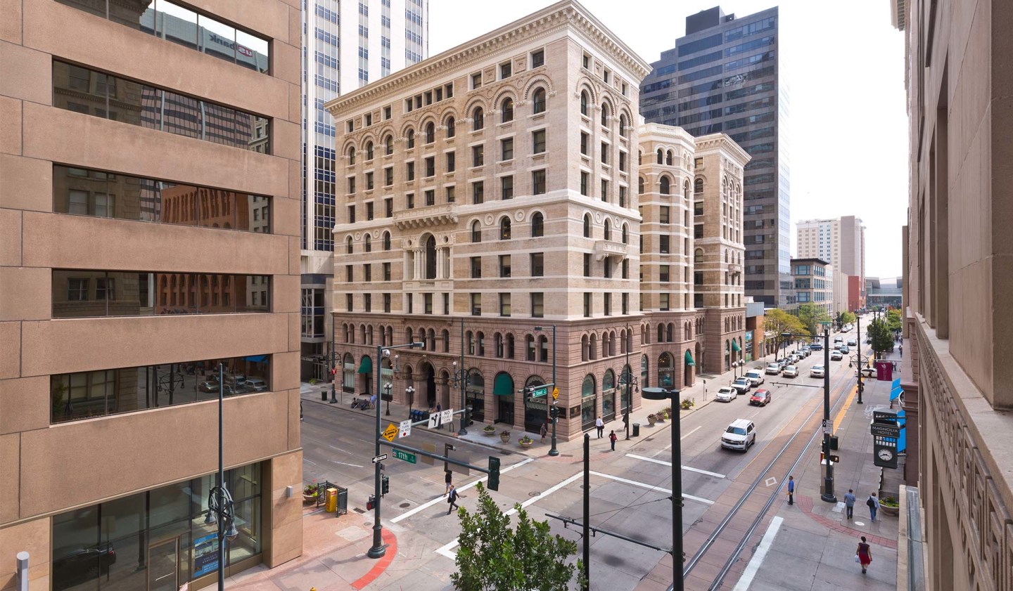 Bank Lofts Apartments Image 7