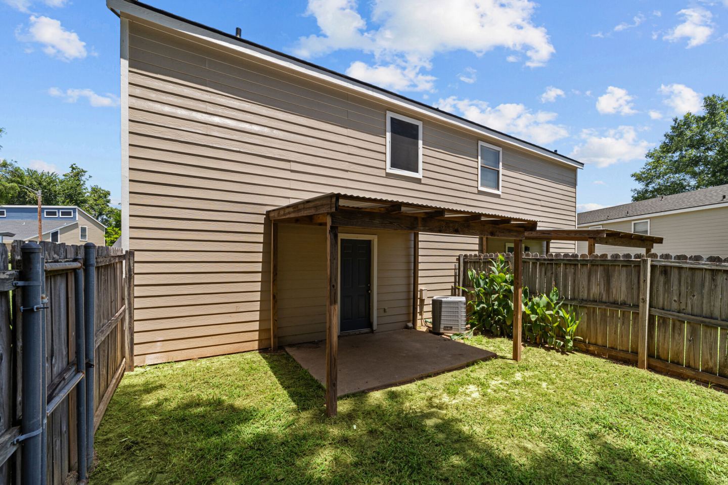 Silver Falls Townhomes Image 17