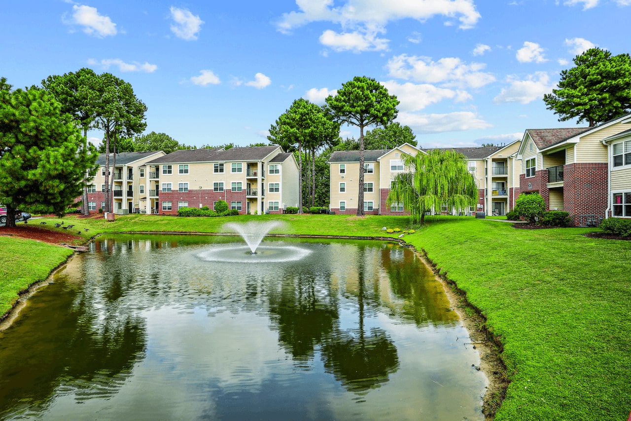 Arboretum Place Image 25