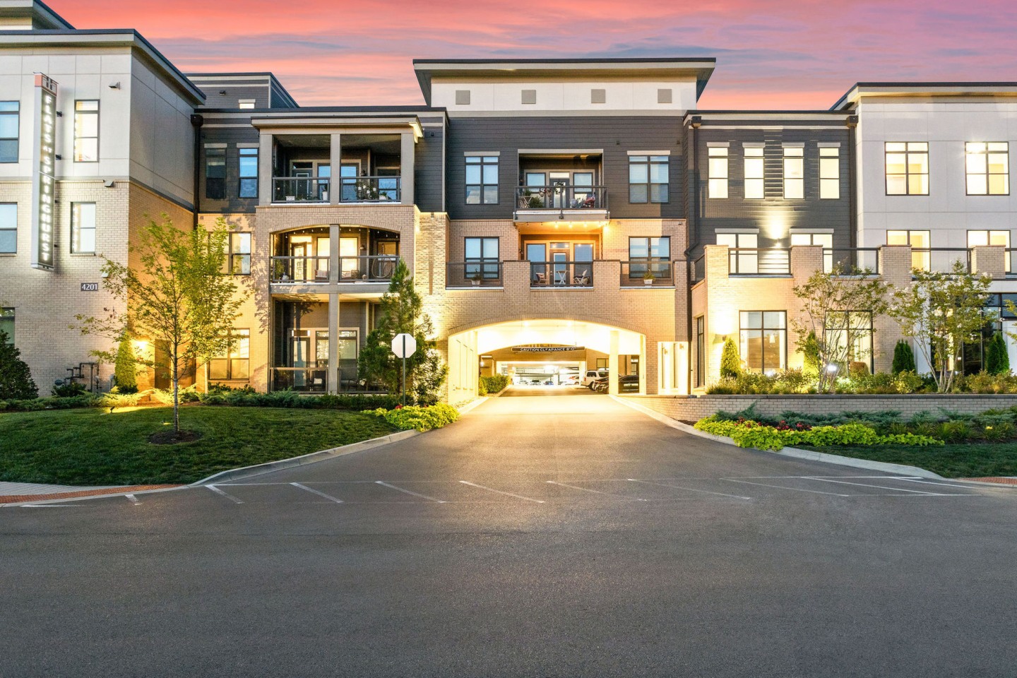 Flats at Springhurst Image 6