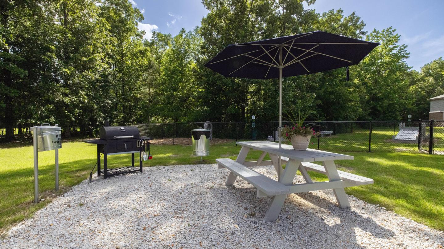 Greystone Woods Image 33