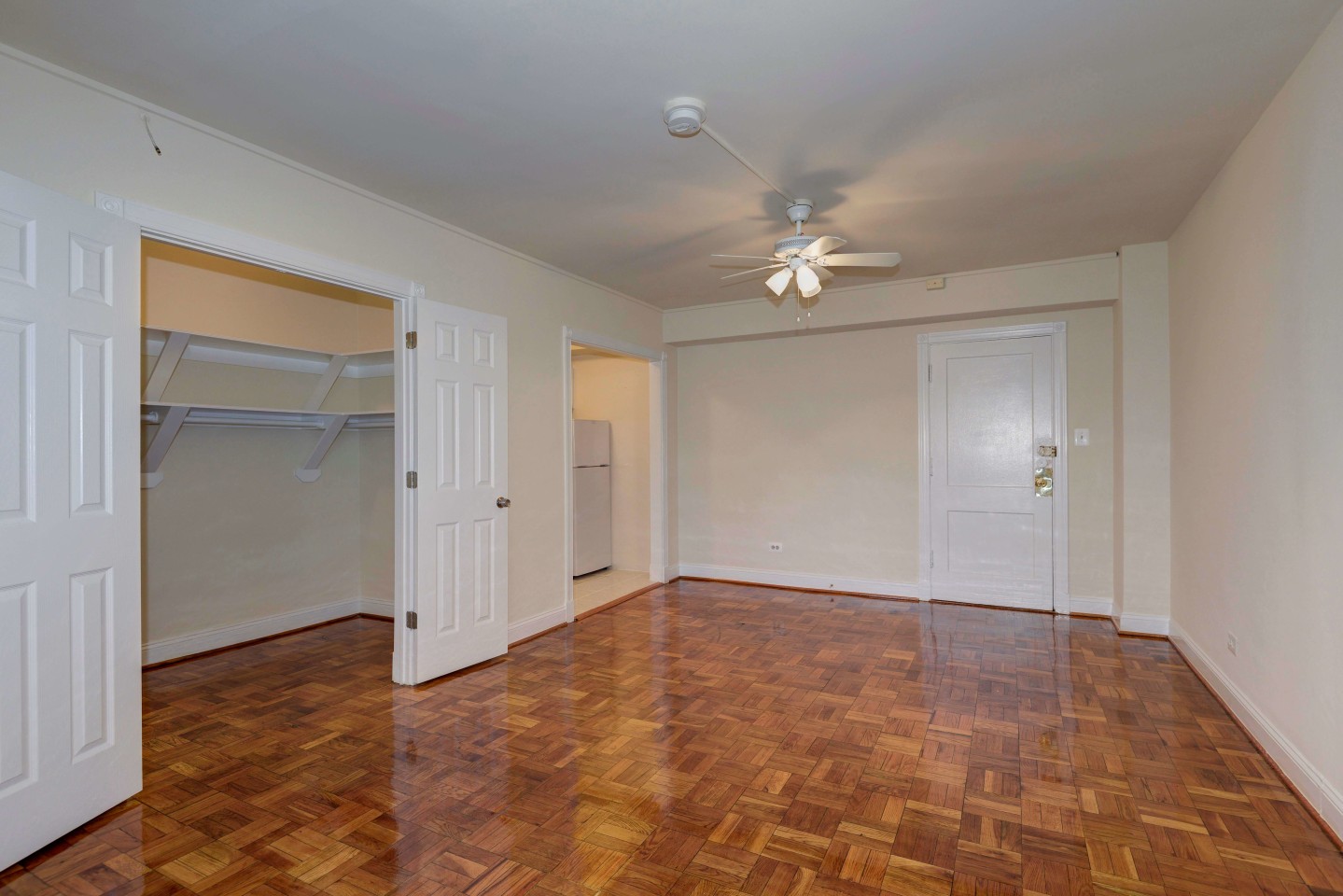 Miramar Image 10