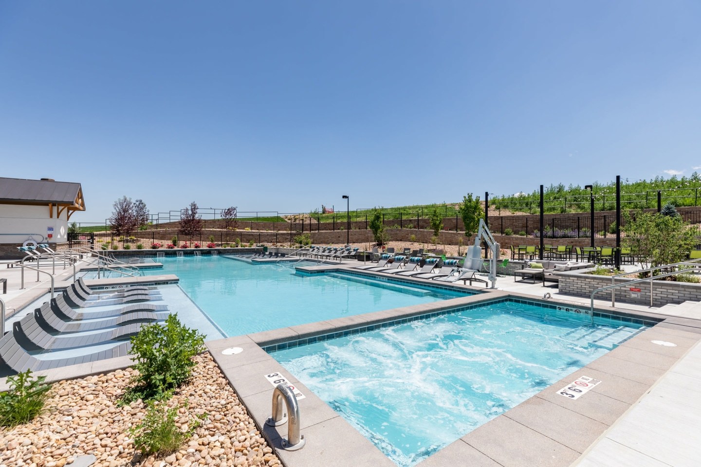 Destination at Arista Apartments Image 37