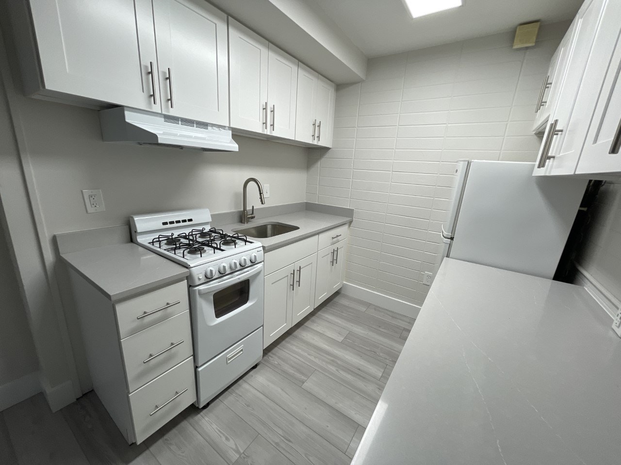 Academia Suites Image 6