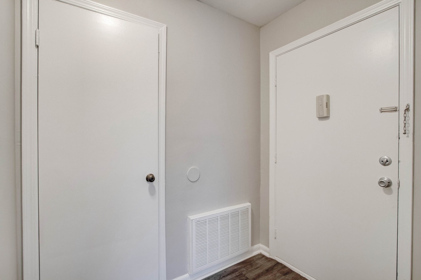 Lenox Image 19