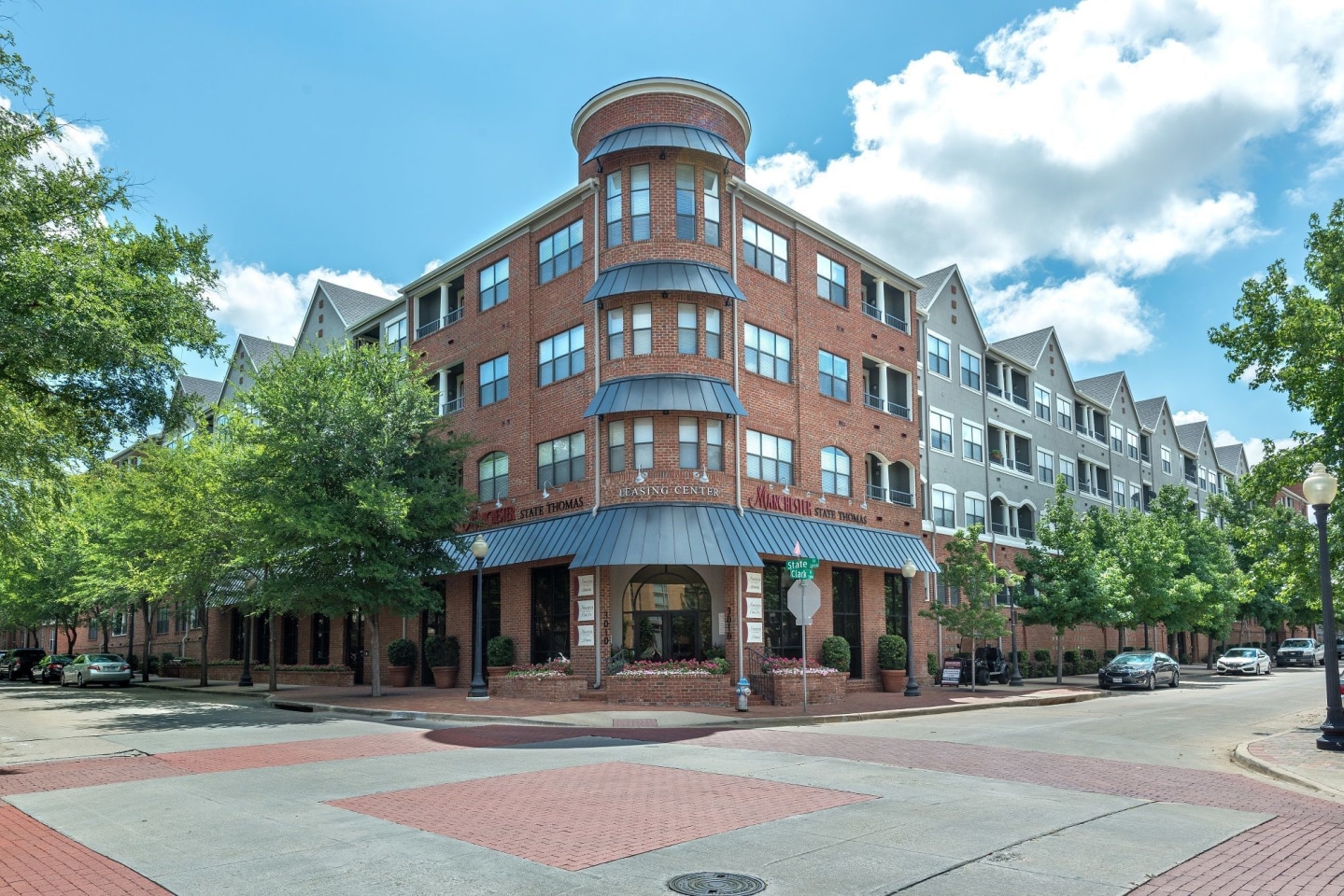 Manchester State Thomas Brownstones Image 1