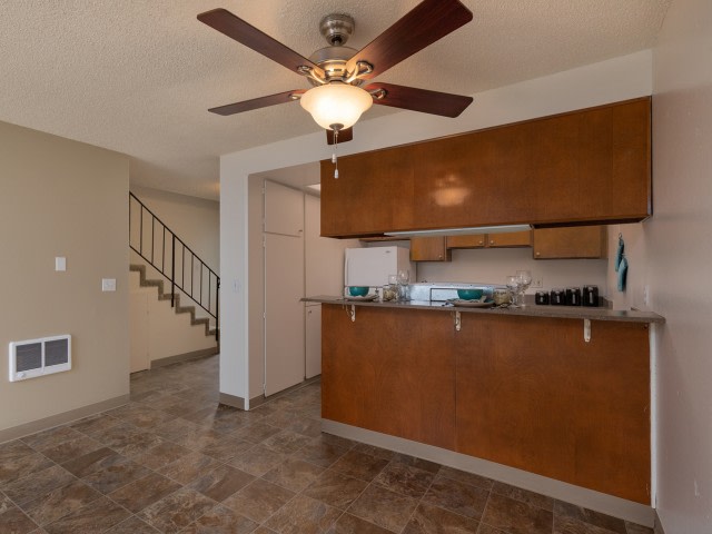 Chateau Hills Image 5