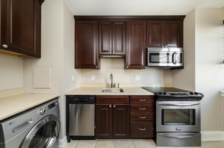 222 Rittenhouse Image 16