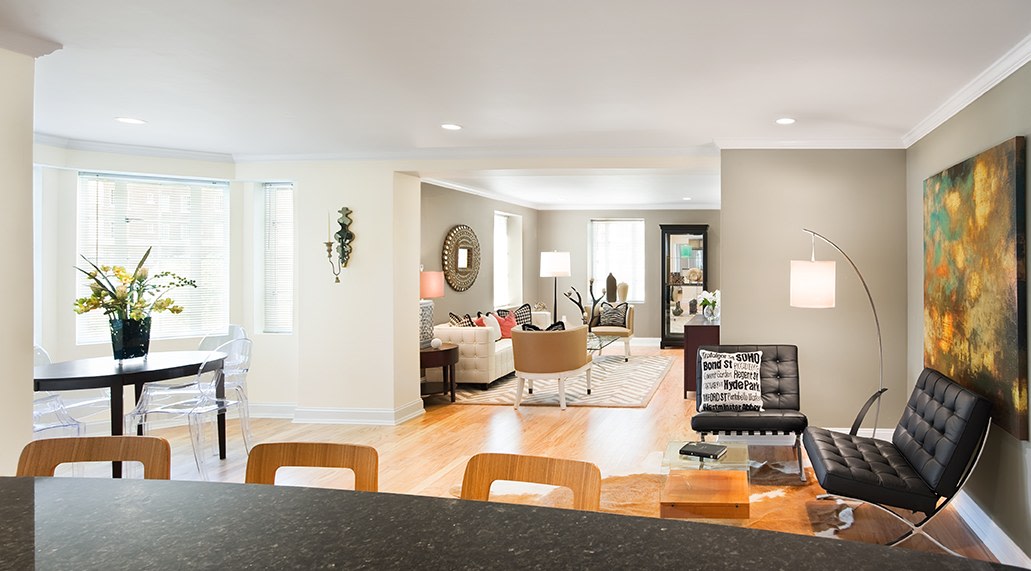 Longwood Towers Image 3