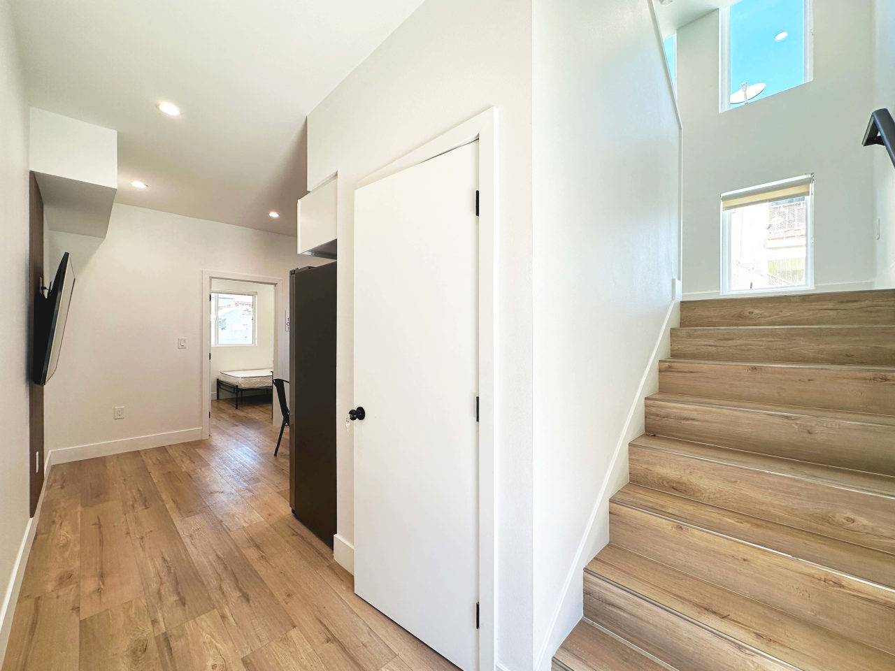 2909 Kenwood Avenue - Co-Living Housing Image 11