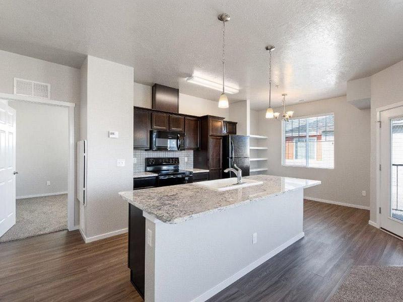 Crimson Point Apartments Image 2