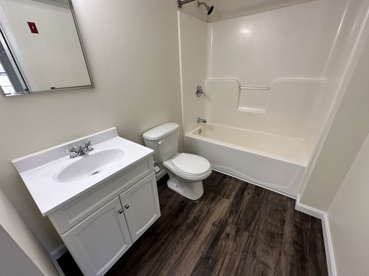 Redstone Apartments Image 20
