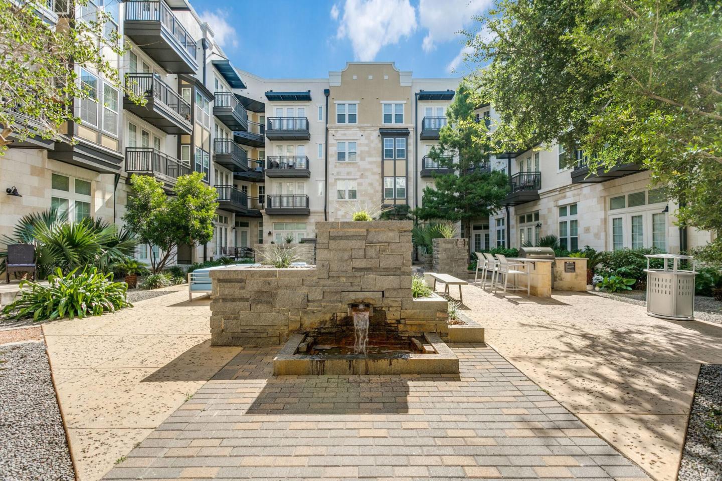 Residences at La Cantera Image 13