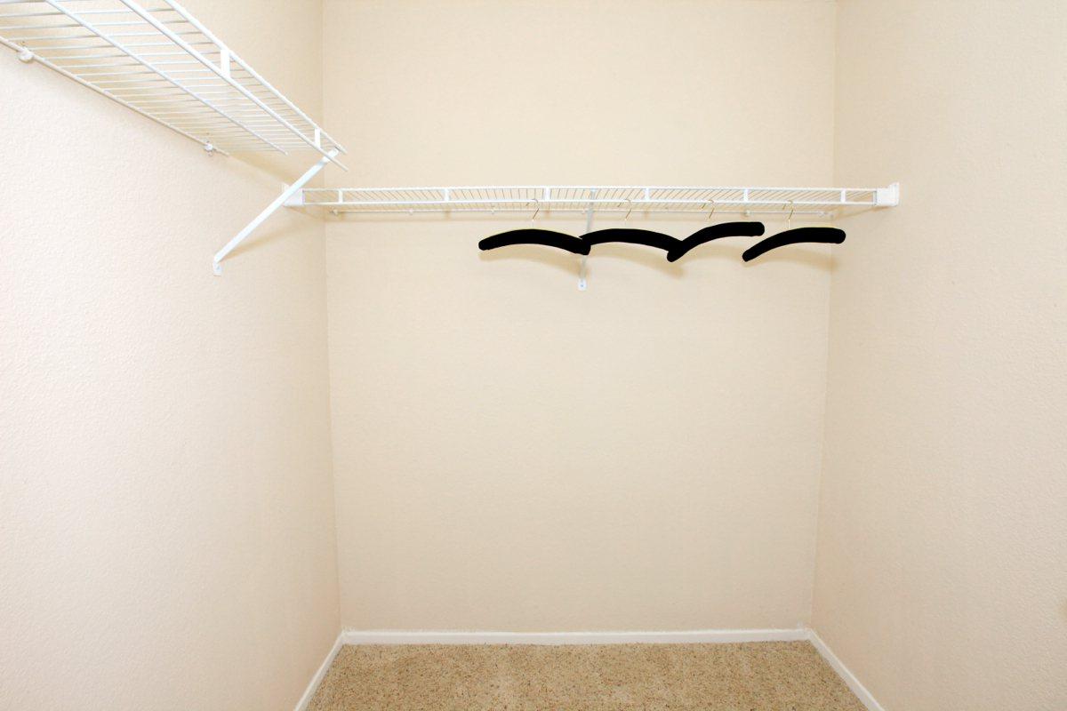 Riverpark apartment homes Image 72