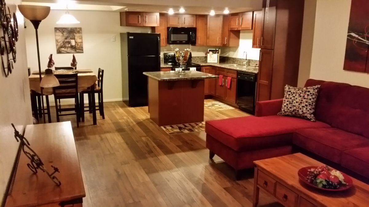 Desert Lakes Apartments Image 4