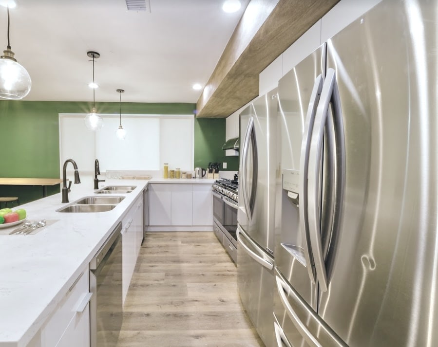1455 W 36th Street - Co-Living Image 3