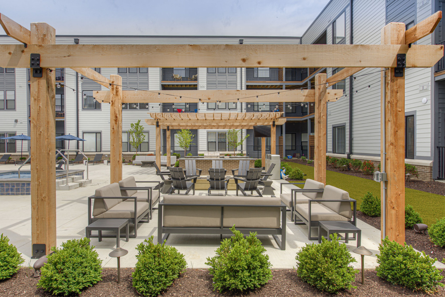 Pullman Pointe Image 38