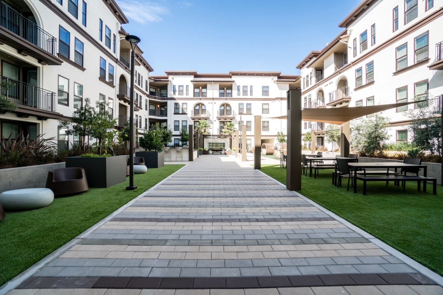 Villas on the Boulevard Image 14