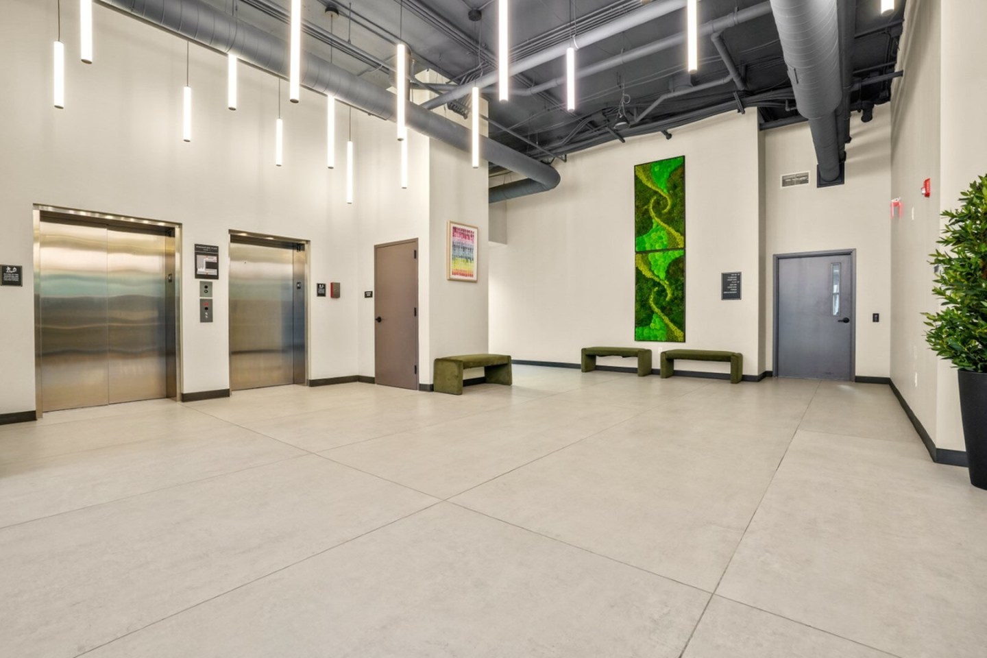 555 Boulevard Image 56