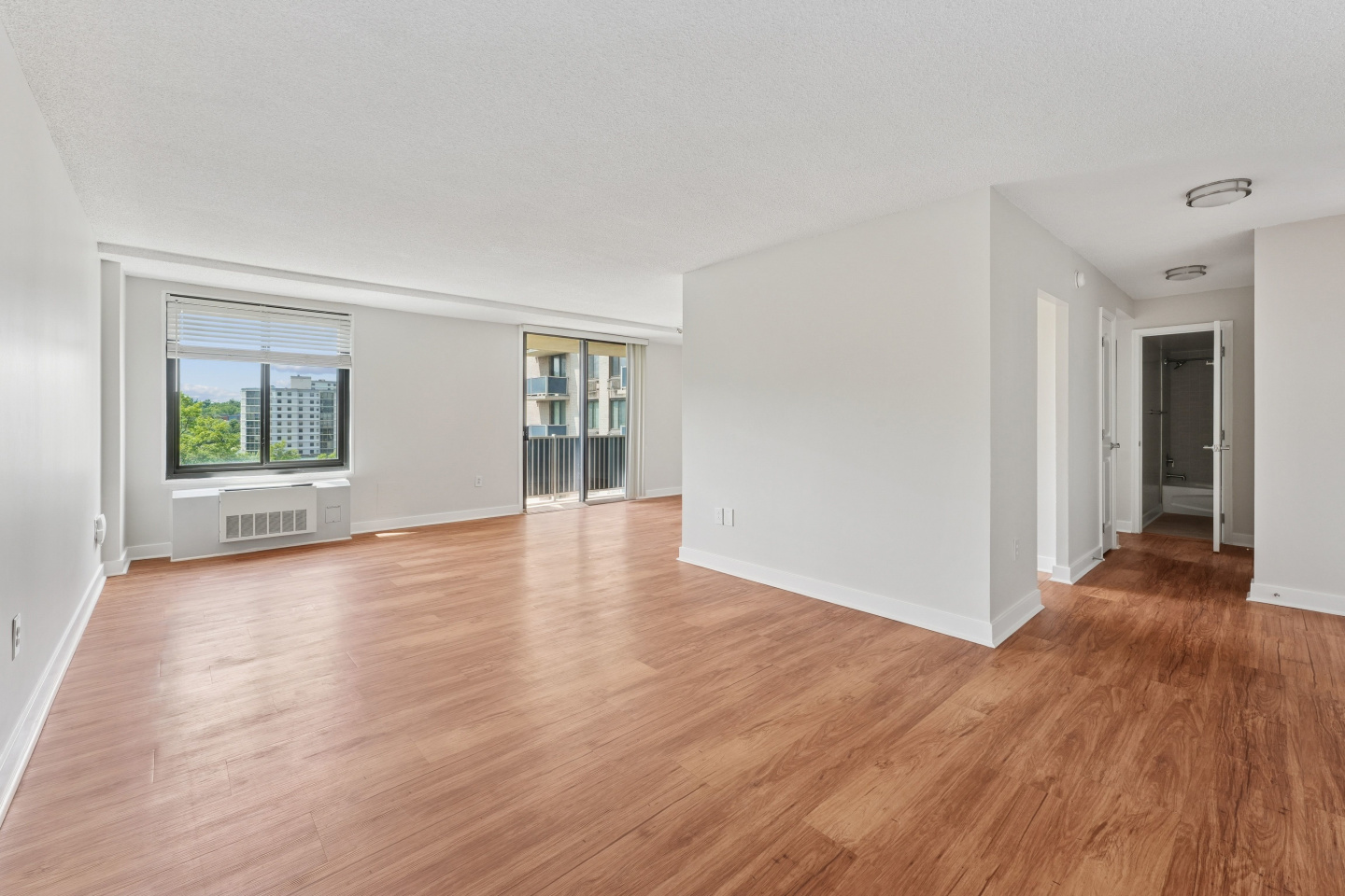 Riverside Apartments Image 30
