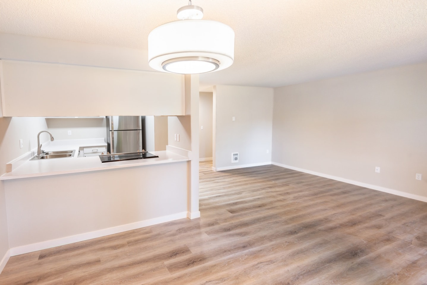 Riverside Park Apartments Image 15