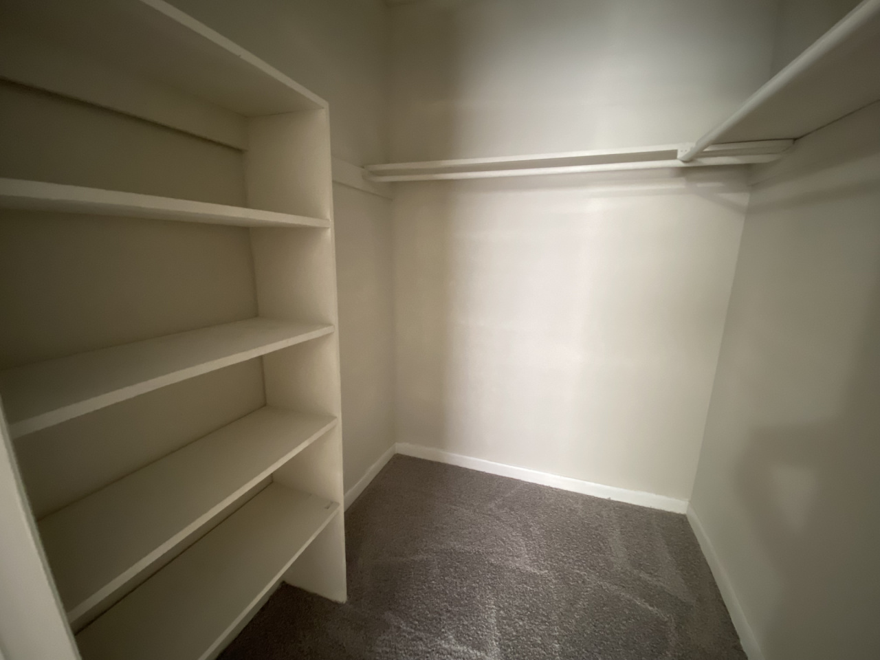 Spring Lake Apartments Image 12