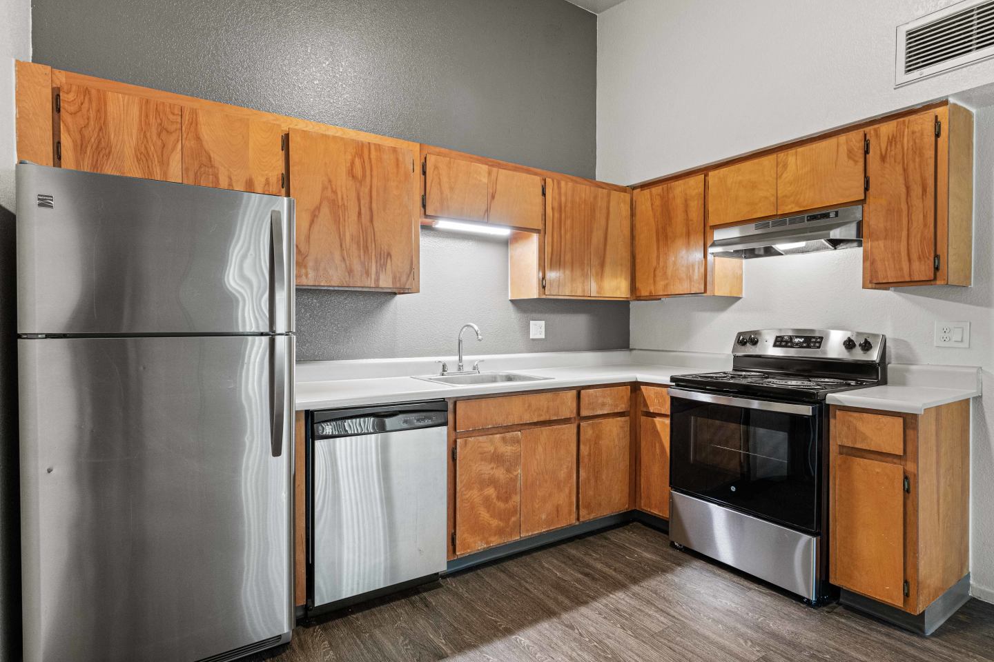 Regency Square Apartments Image 3