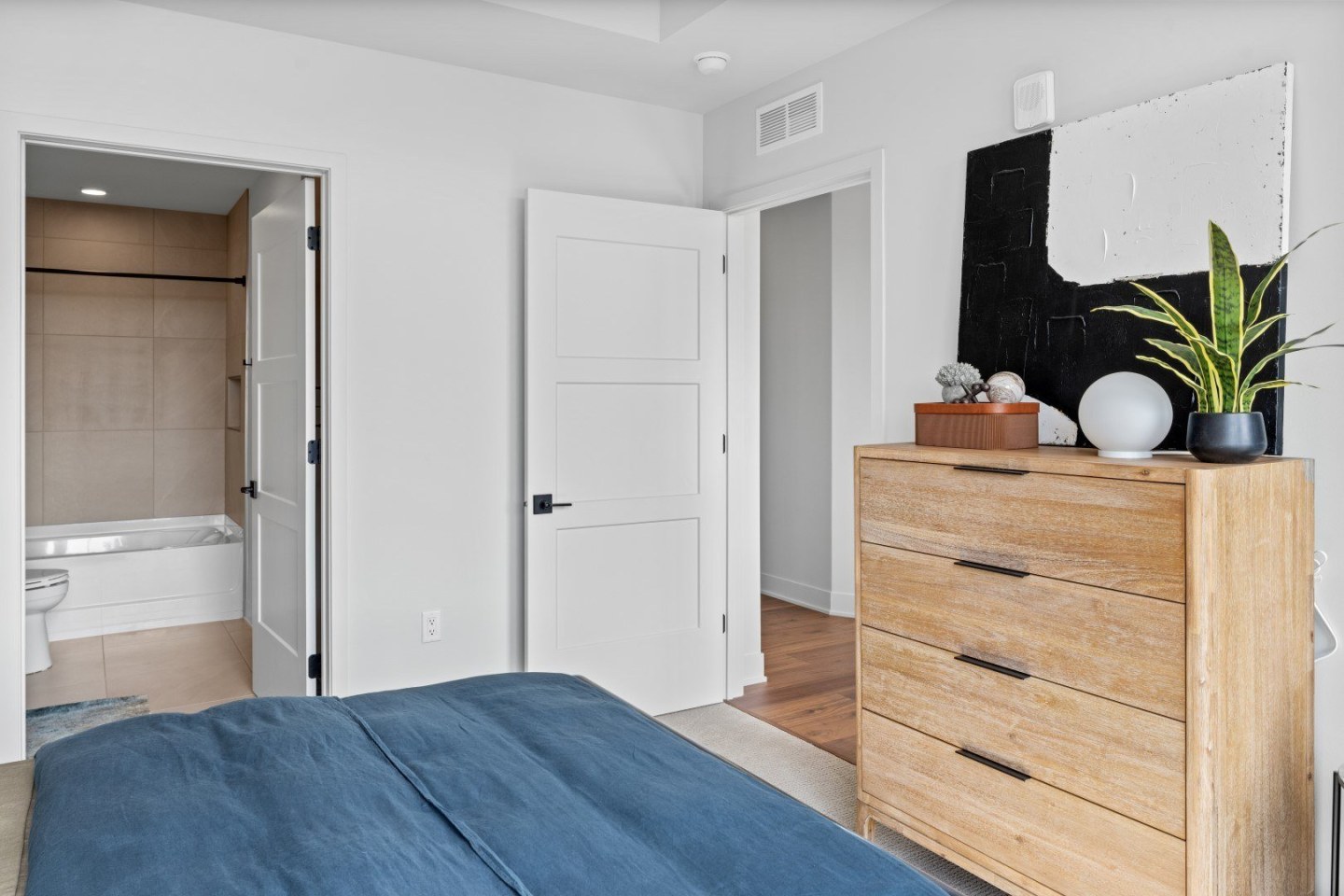 Waterbury House Image 37