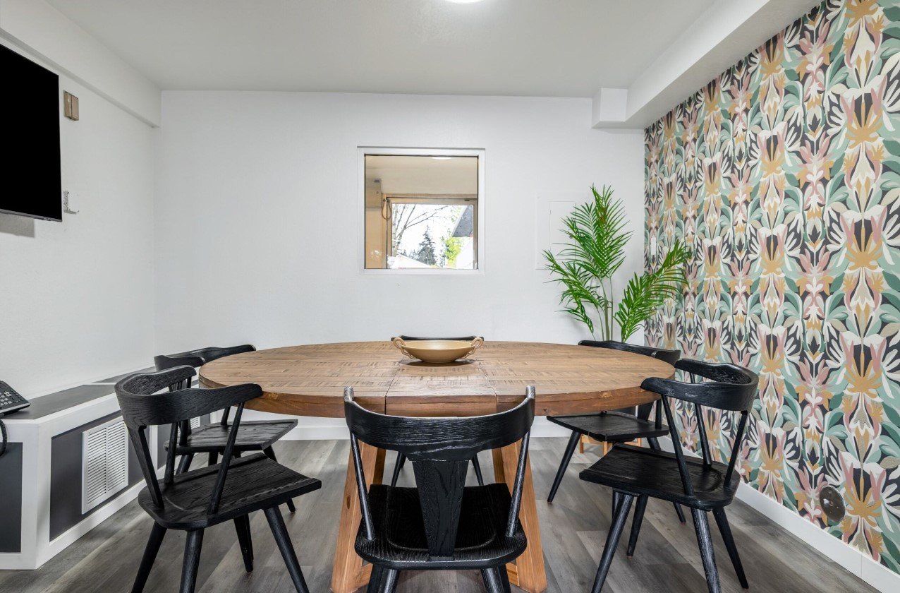 Valley View Homes Image 17