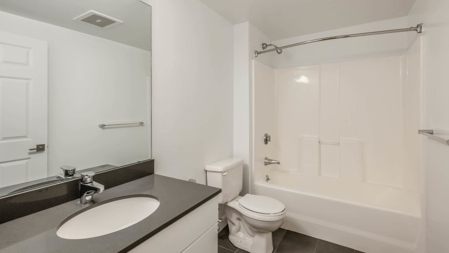 Cronin's Landing Image 73