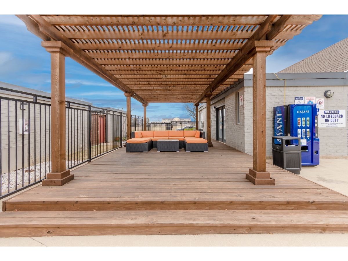Greenway Patio Townhomes Image 22