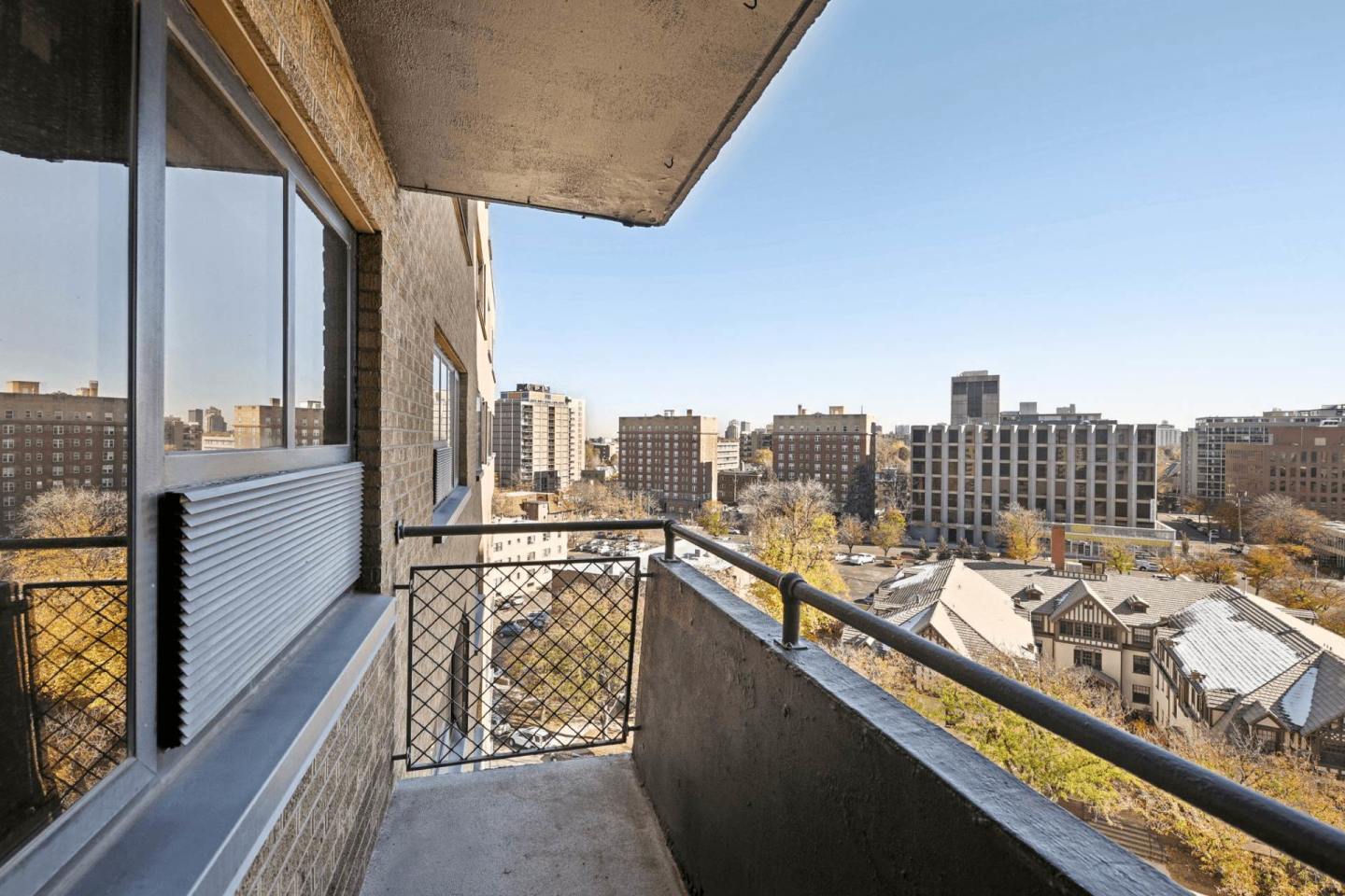 Archer Tower Image 27