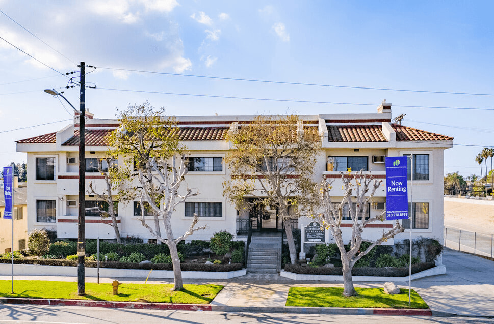 5105 Inglewood Blvd Image 1